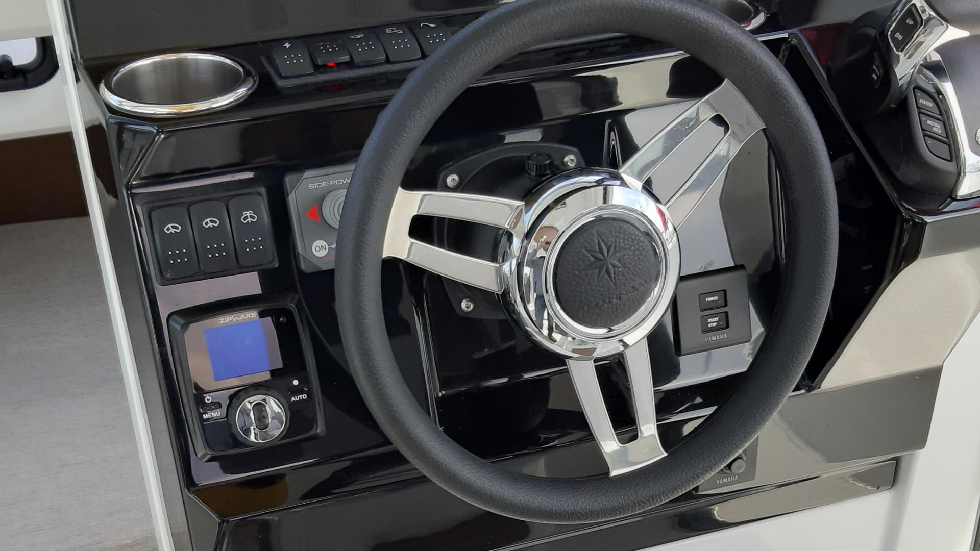 Galerie Details: Jeanneau Merry Fisher 795 Sport (Serie 2) - Bild 11